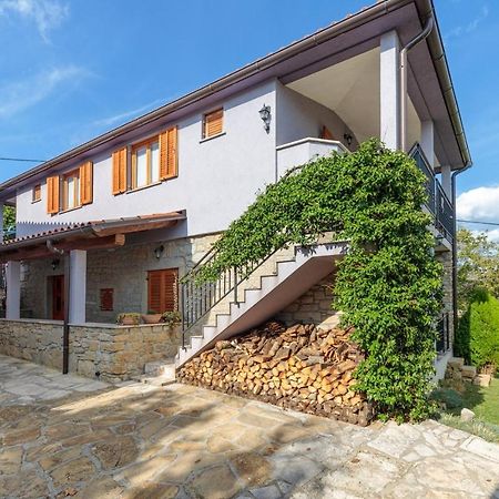 Apartments Sveti Leonard Oprtalj Kültér fotó
